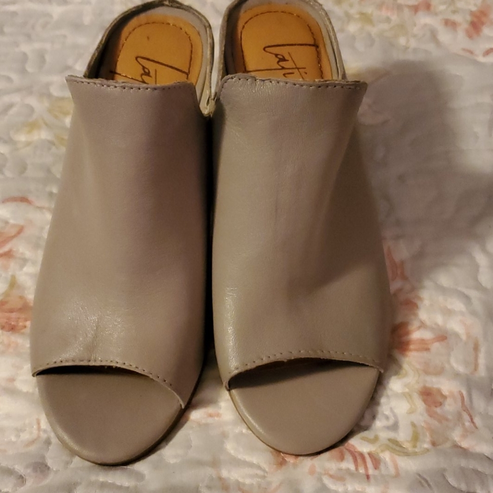 Latigo shoes size 5.5